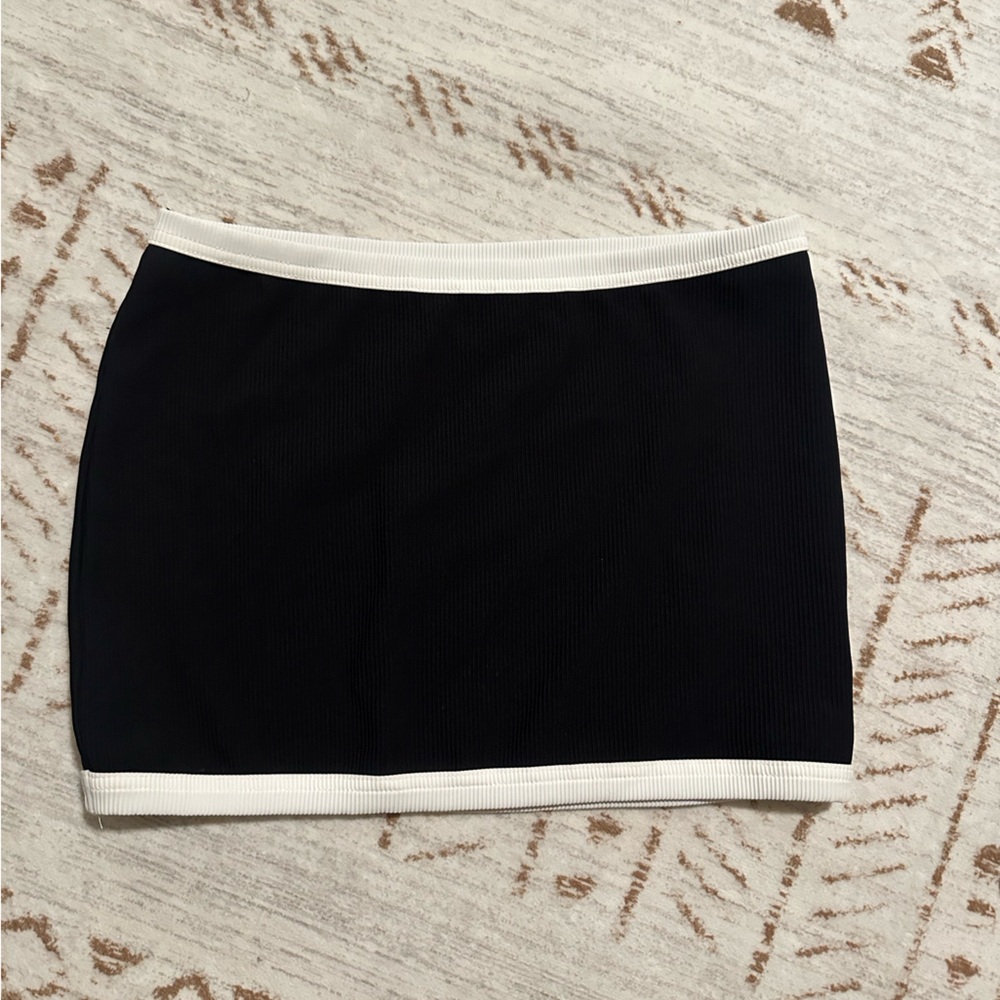 Edikted Black and White Mini Skirt